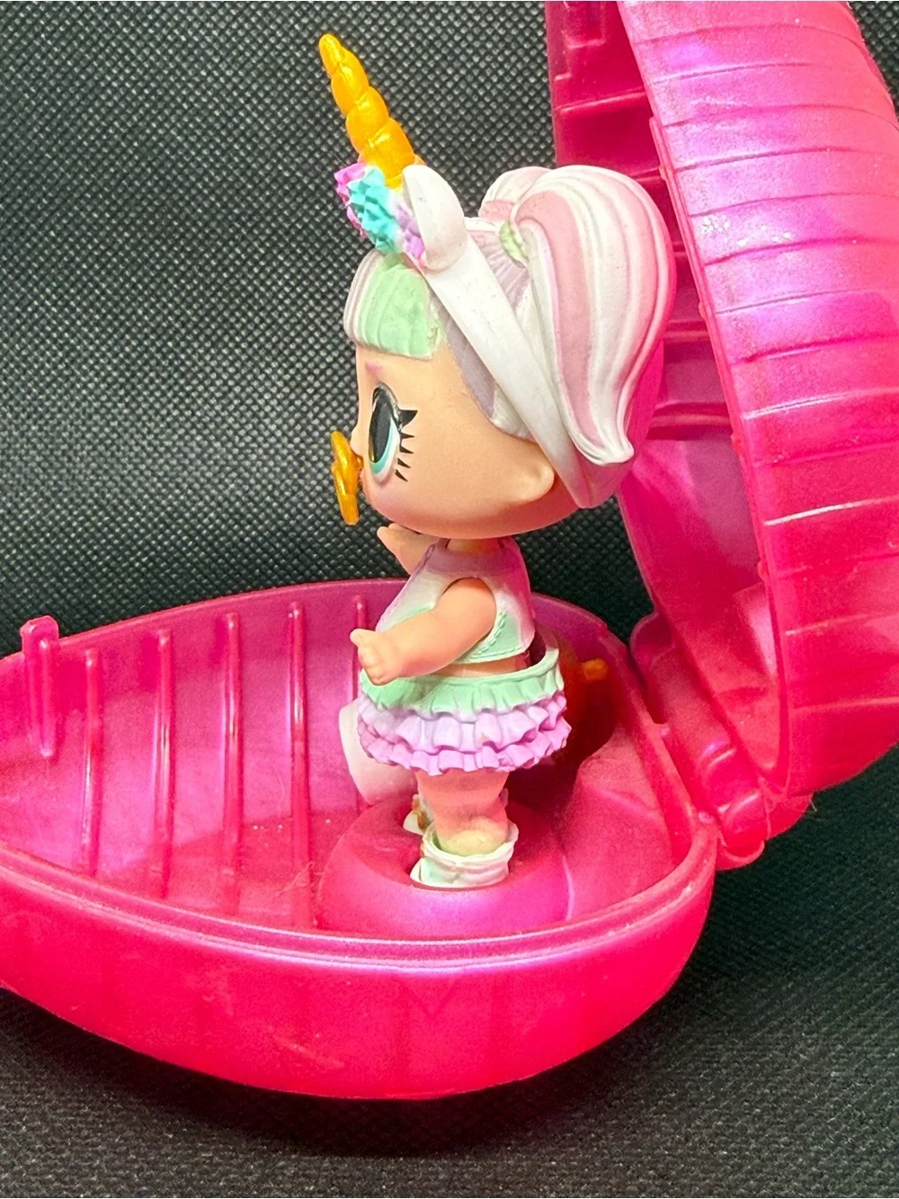 L.O.L. Surprise! Confetti Pop Unicorn
